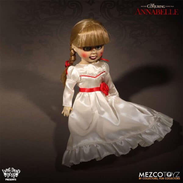 Figurine Annabelle Articulée 25cm robe