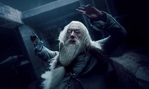 Dumbledore chute pendant sa mort